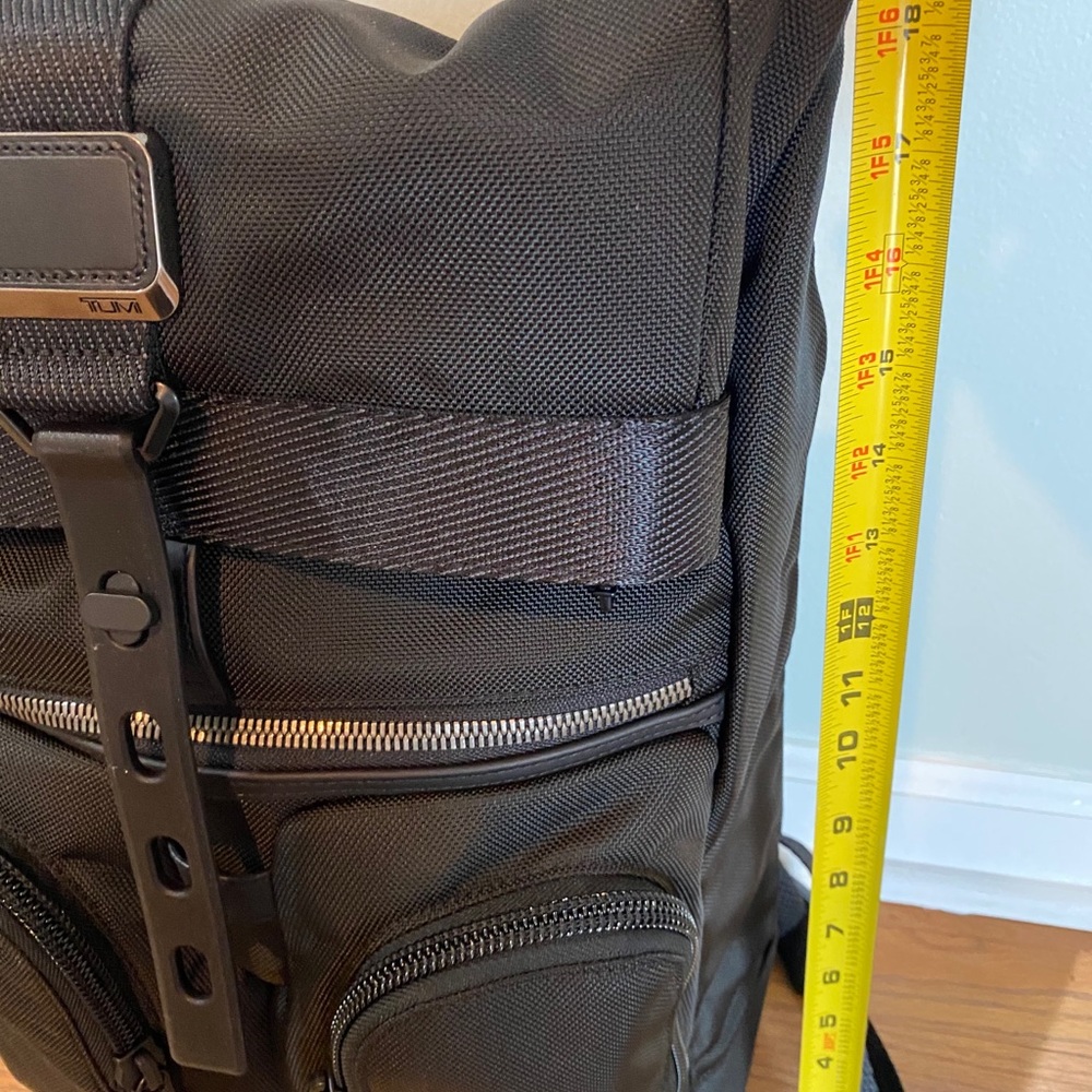 Tumi backpack - Picture 10 of 11